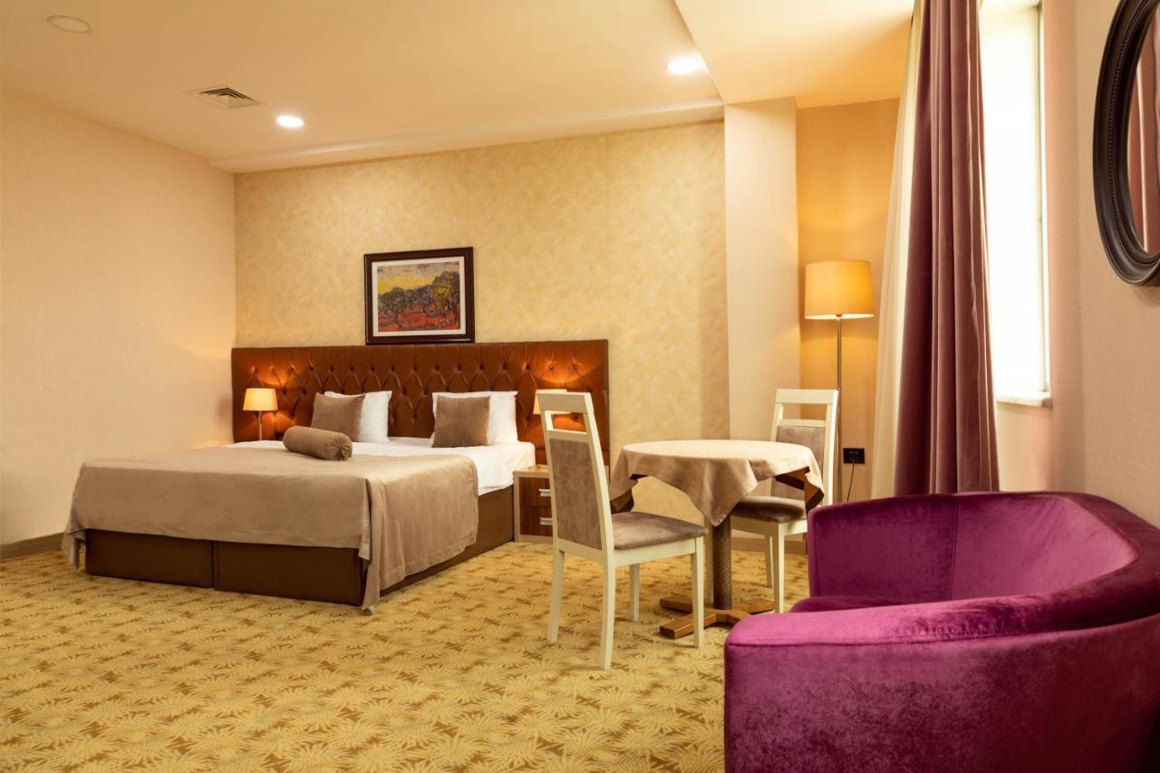 West Shine Hotel Baku Exterior foto