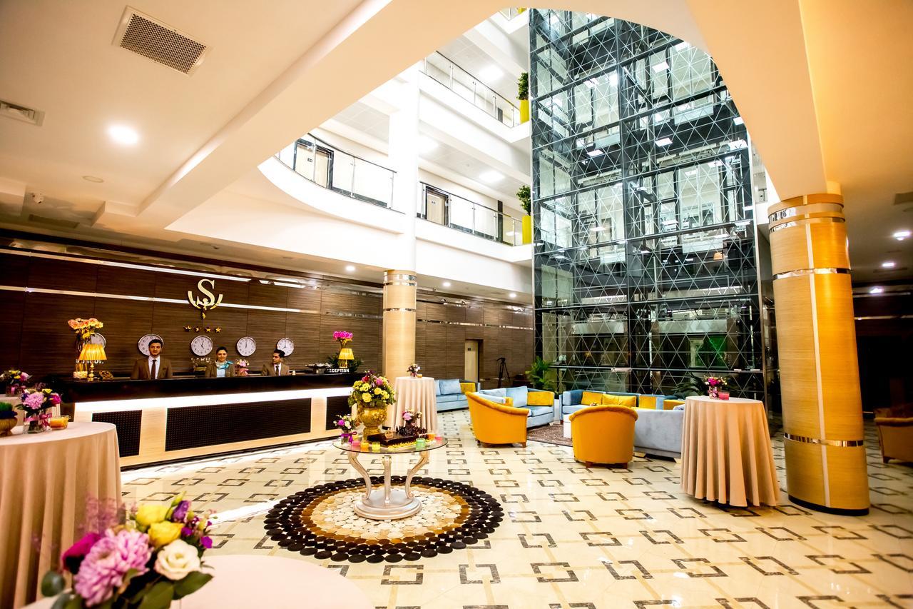 West Shine Hotel Baku Exterior foto